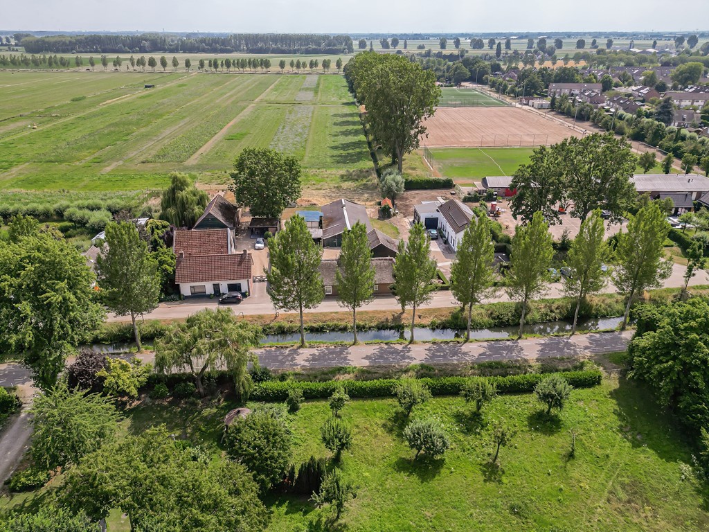Binnen 6 Dussen (9).jpg